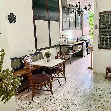 Onnut Pool Homestay