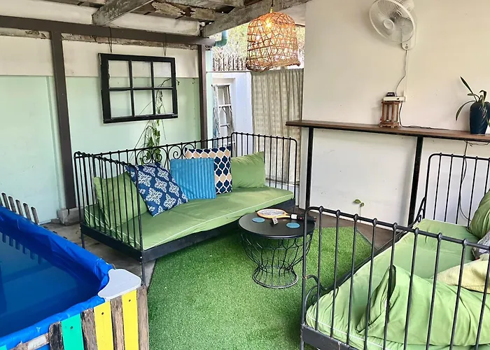Onnut Pool Guest house Bangkok